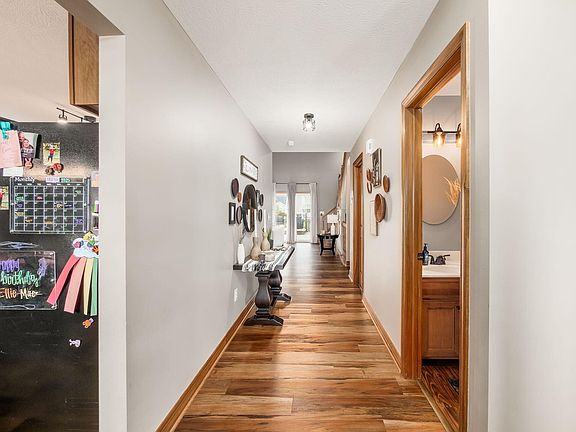 5th image of 492 Triple Crown Way