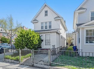 59-34 41st Ave, Woodside, NY