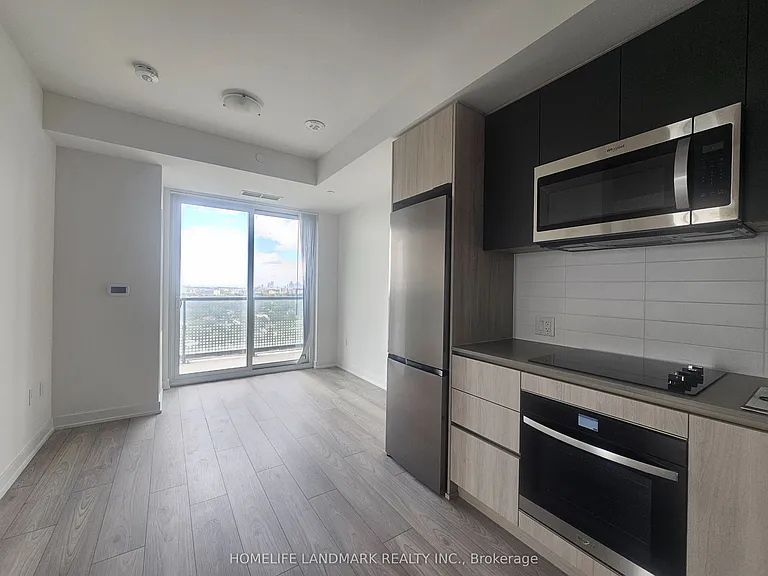 5858 Yonge St #2323 — Photo 3