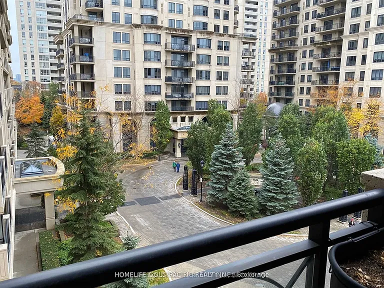 650 Sheppard Ave E #407 — Photo 6