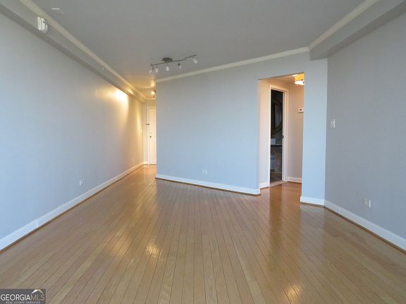 2nd image of 1501 Clairmont Rd APT 1713
