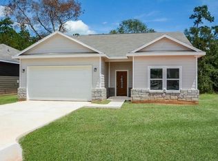 2352 Cedar Place Dr, Conroe, TX 77306