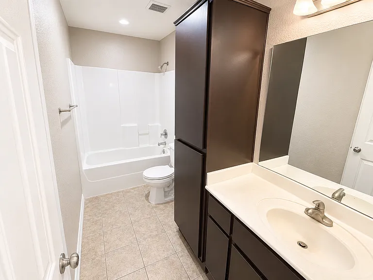 206 Dale Earnhardt Dr — Photo 15