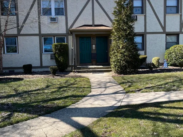 440 Cross Rd APT C13, Matawan, NJ 07747