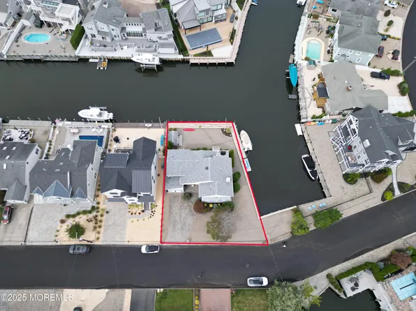 1800 Boat Point Drive, Point Pleasant, NJ 08742