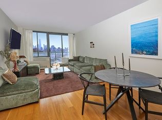 22 W 15th St APT 15A, New York, NY