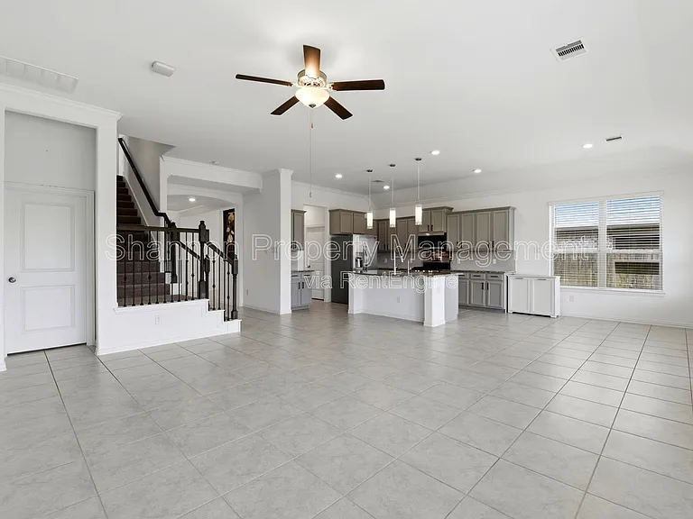 1618 Rosedale Dr — Photo 11