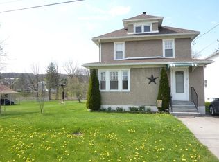 1515 Newell Rd, Endicott, NY 13760