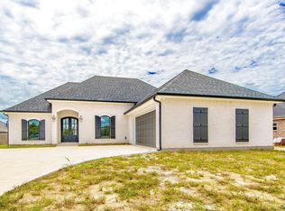 511 Lancaster Dr, Houma, LA 70360