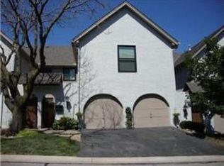 6520 W 49th St, Mission, KS 66202