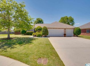 5018 Liberty Park Cir SE, Owens Cross Roads, AL 35763