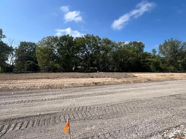 Lt6 EDGEMONT DRIVE, Oak Creek, WI 53154