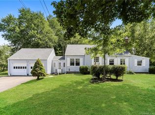 948 Hebron Ave, Glastonbury, CT 06033