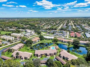 960 Palm View DR #209, NAPLES, FL 34110