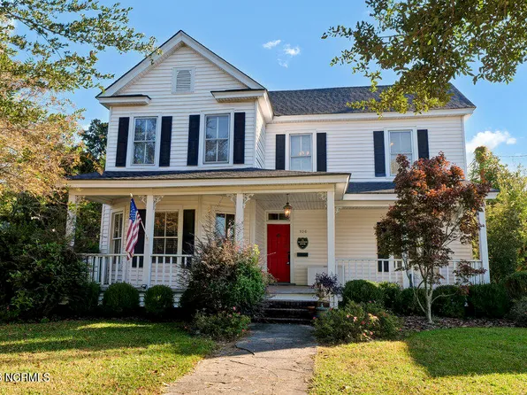 106 N Wright Street, Burgaw, NC 28425