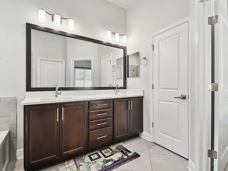2776 Satilla Loop — Photo 29