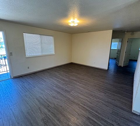 4th image of 1817 Medart Ln