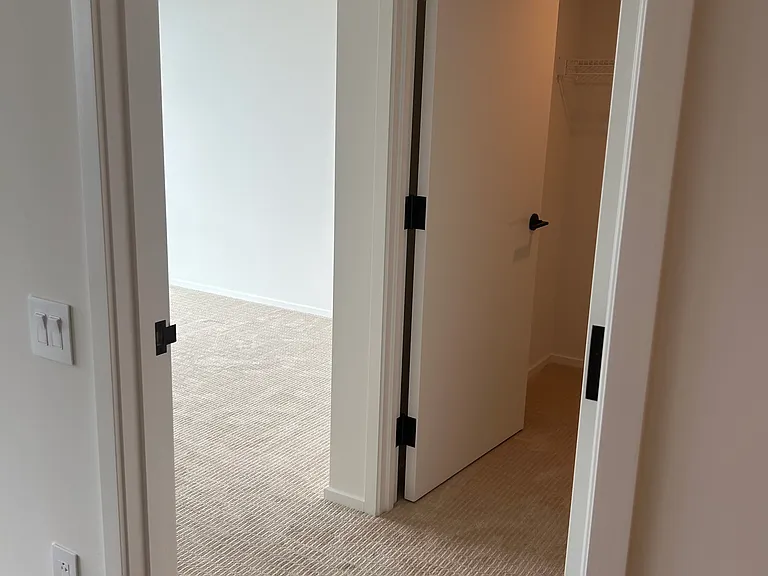 333 Ward Ave #2607 — Photo 8