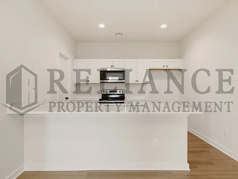204 N Gowen St — Photo 25