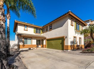 10082 Destiny Mountain Ct, Spring Valley, CA 91978