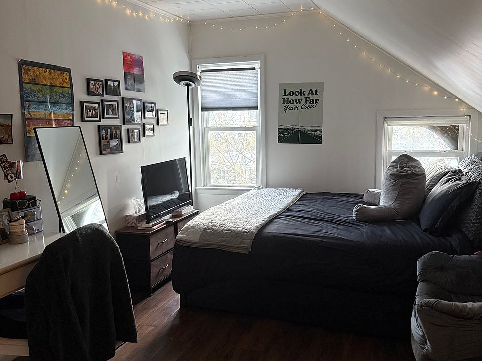 1st image of 56 Highland Ave