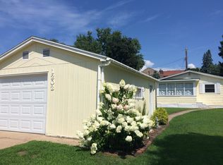 1202 W Mark St, Winona, MN 55987