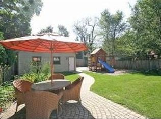 930 N Grove Ave, Oak Park, IL
