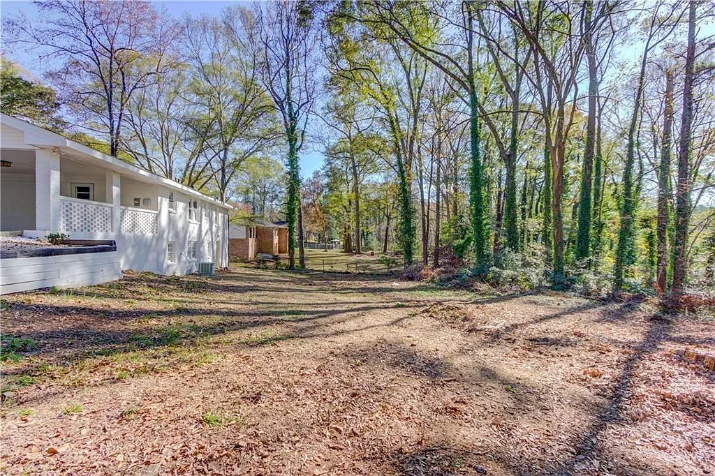 2 bed, 2331 sqft, $1,785 — Photo 3