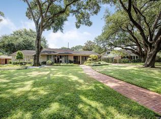 5685 Bayou Glen Rd, Houston, TX 77056
