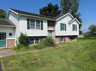 90 Shawnee Dr, Muncy, PA 17756