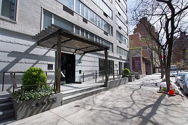 Sold by Corcoran | media 10