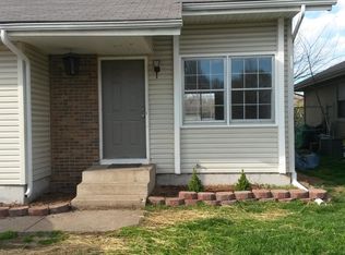 939 W Sunset St, Springfield, MO 65807