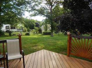 216 Sissinghurst Dr, West Chester, PA 19382