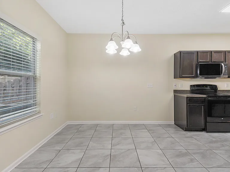 266 Moultrie Village Ln — Photo 18