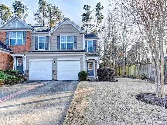 2nd image of 215 Finchley Dr