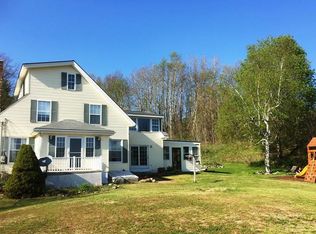 377 Arnhow Farm Rd, Fitchburg, MA 01420