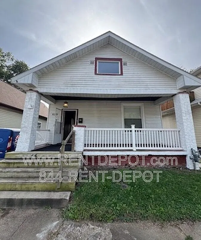2 bed, 1.0 bath, 954 sqft, $995 — Photo 1