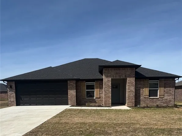 800 Picard Ave, Lowell, AR 72745