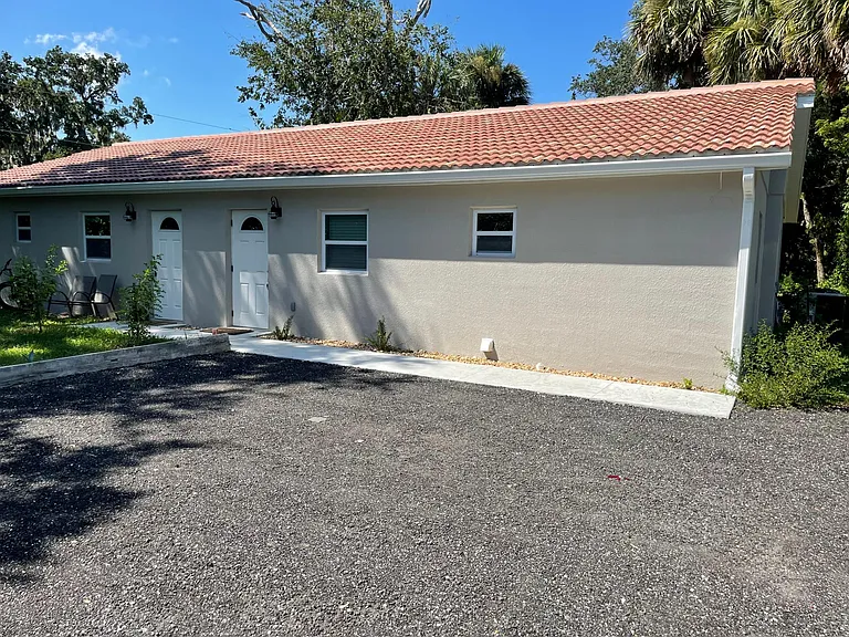3600 Aurora Rd #A — Photo 1