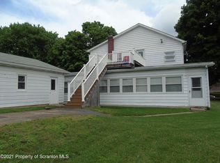 721 S Main St, Old Forge, PA 18518