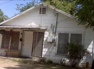 203 Elizabeth St, Cleburne, TX 76031