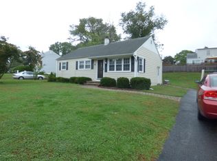 23 Willow Dr, Neptune, NJ
