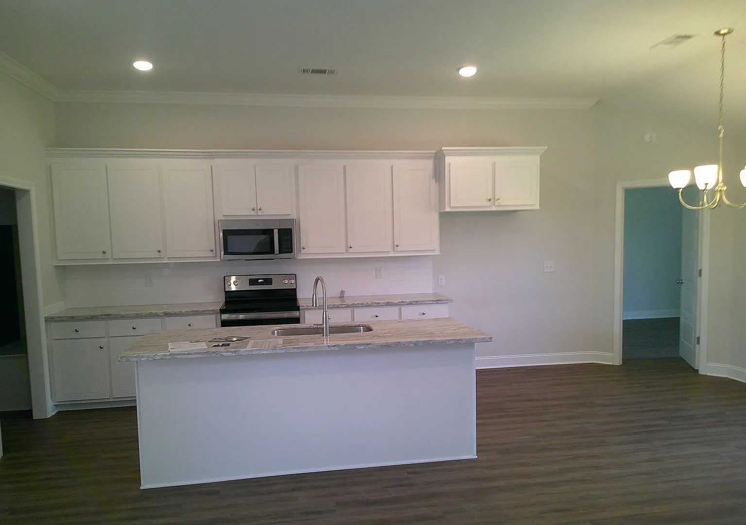 308 Jasmine Cove Lane Brandon, MS 39042 — Photo 4