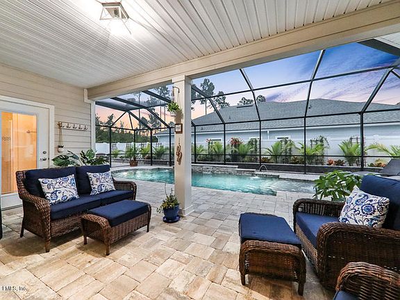 3rd image of 97374 Harbor Concourse Cir
