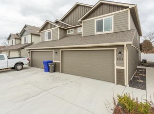 1522 N Michigan Ln, Greenacres, WA 99016