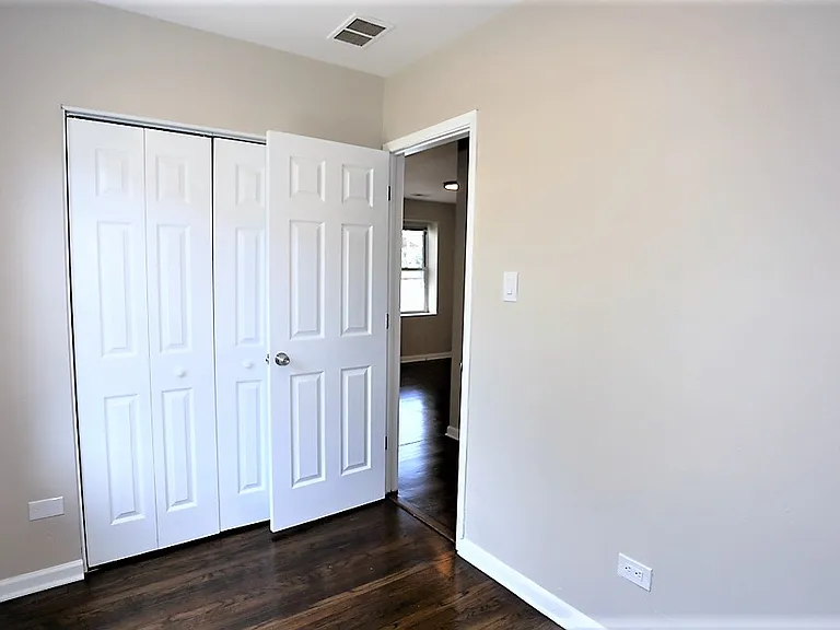 3517 W Grace St #1W — Photo 12