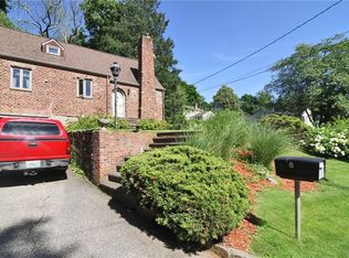 8 Hunter Ave, Armonk, NY 10504