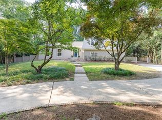 2770 Burtz Dr, Marietta, GA 30068