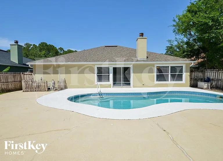 153 Johns Glen Dr — Photo 14