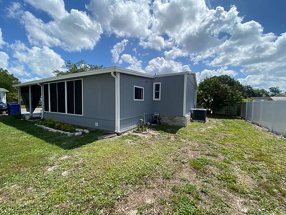 3rd image of 9138 Bayou Dr